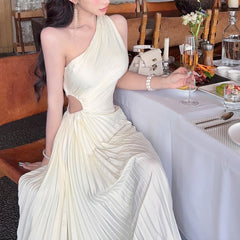 The Odette Maxi